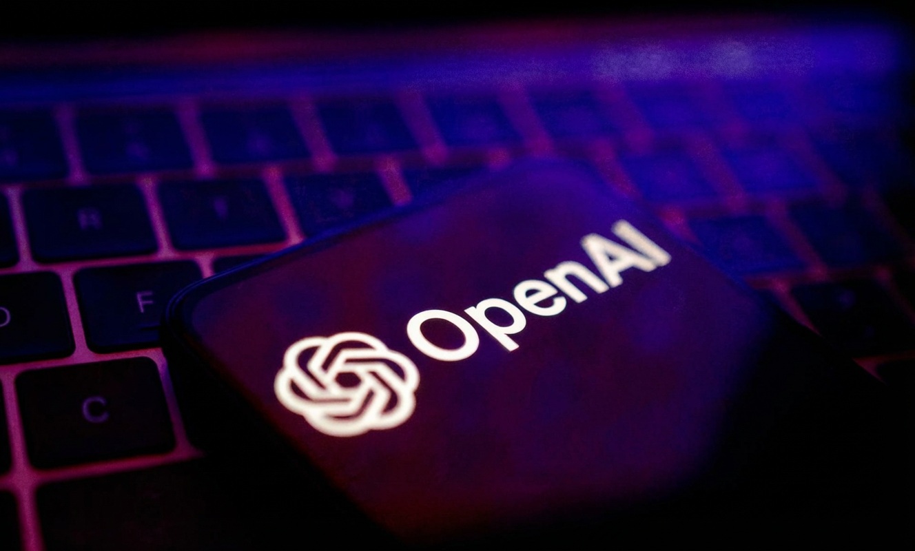 OpenAI investment talks and $750 billion valuation in AI market